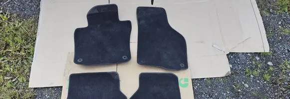 Volkswagen Golf VI Car floor mat set 5K7864436 100123657