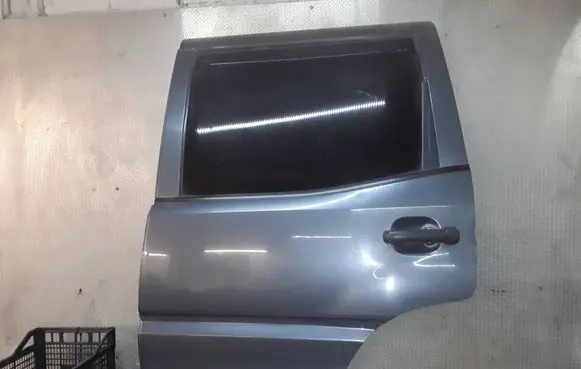 Ford Maverick Rear door 