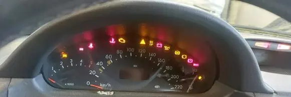 Mercedes-Benz Vaneo W414 Speedometer (instrument cluster) A4144461221 503000780304