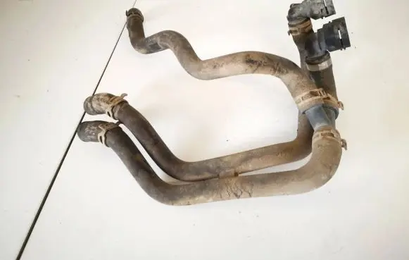 Skoda Yeti (5L) Engine coolant pipe/hose
