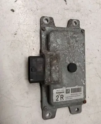 Nissan Qashqai Gearbox control unit/module EMU10010N U10010N
