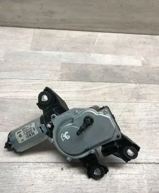 Volkswagen PASSAT B6 Rear window wiper motor 53032812 3C9955711A 348635501