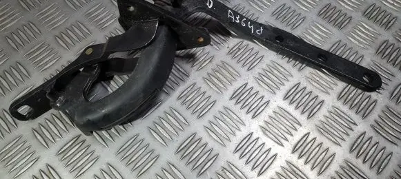 Volvo V70 Tailgate/trunk/boot hinge 09469883