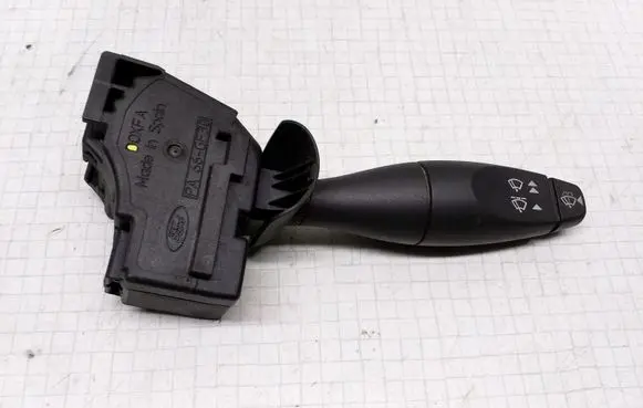 Ford Focus Wiper control stalk 98AG17A552
