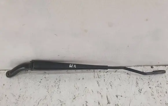 Volvo V70 Front wiper blade arm 8624243 SP8624266