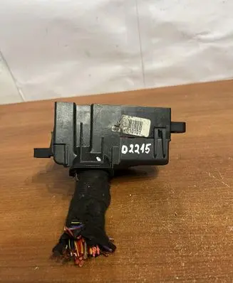 Audi A4 S4 B5 8D Fuse box set 4121000113 D2215