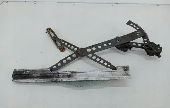 Mercedes-Benz S W126 Front door window regulator with motor 1267200146