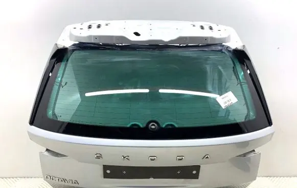 Skoda Octavia Mk4 Tailgate/trunk/boot lid LA7W
