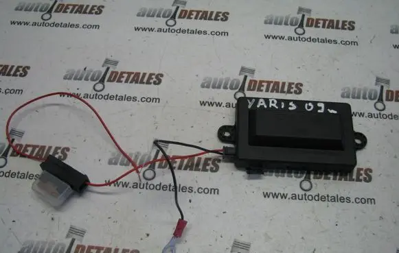 Toyota Yaris Other control units/modules A6008611