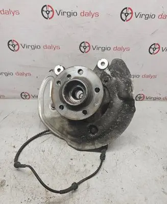 Mini One - Cooper Coupe R56 Front wheel hub 6870832 06202686 UKL1R20374