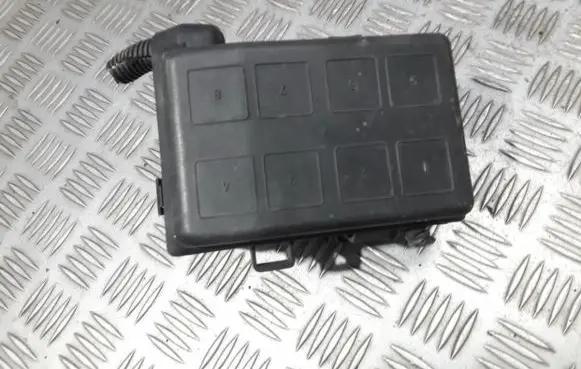 Opel Zafira A Fuse box set 90560119