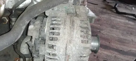 Opel Signum Generator/alternator 0124525030 13108596