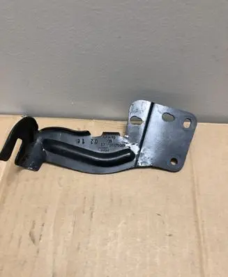 Audi Q5 SQ5 Headlight/headlamp mounting bracket 8R0941355
