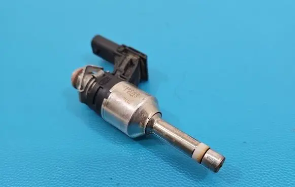 Skoda Rapid (NH) Fuel injector 03F906036B IMPRK1562359