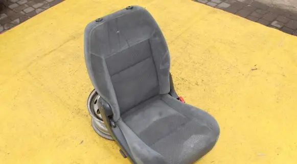 Rear seat