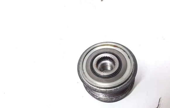 Audi A3 S3 8P Alternator pulley F55347002 022903119C 61J082807