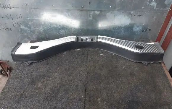 Ford Mondeo MK V Trunk/boot sill cover protection