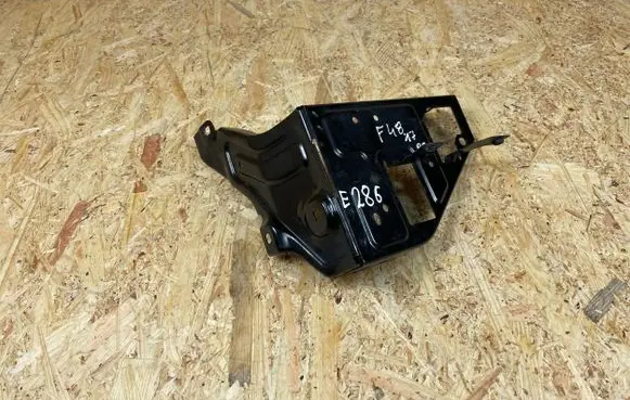 BMW X1 F48 F49 Headlight/headlamp mounting bracket 7342502