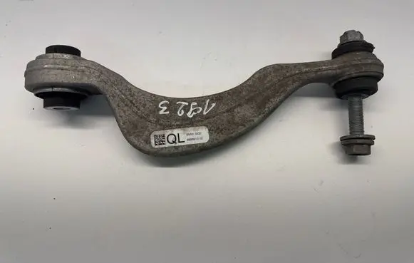 Rear upper control arm/wishbone