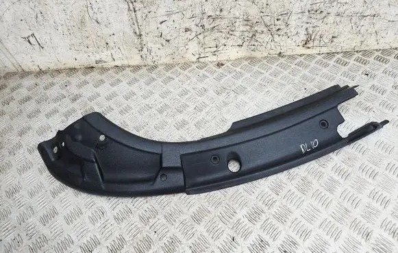 Audi TT Mk1 Engine bonnet/hood lock trim molding 8N0860442E