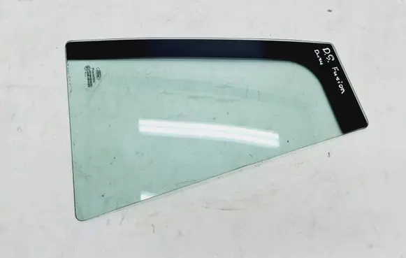 Ford Fusion Rear vent window glass 