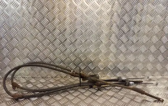 Hyundai ix35 Handbrake/parking brake wiring cable 