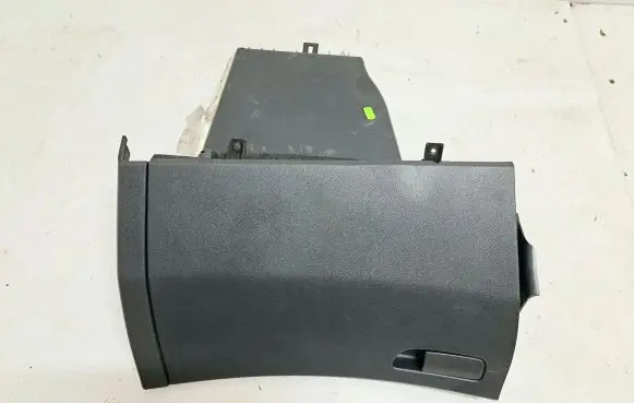 Honda Civic Glove box