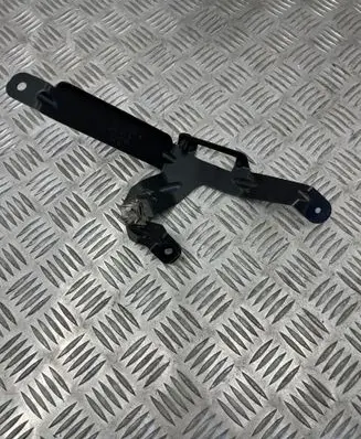 BMW 5 E60 E61 Holder (bracket) 7128895