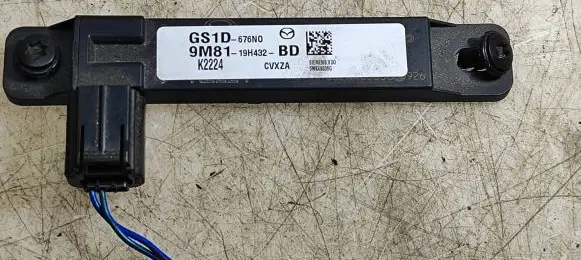 Mazda 6 Antenna control unit GS1D676N0 9M8119H432BD 5WK49336G