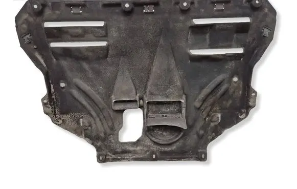 Ford Kuga II Engine splash shield/under tray 