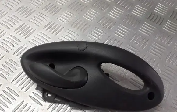 Fiat Punto (188) Rear door handle trim 
