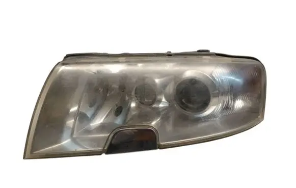 Skoda Superb B5 (3U) Headlight/headlamp