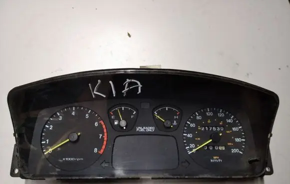 KIA Sephia Speedometer (instrument cluster) K21HD