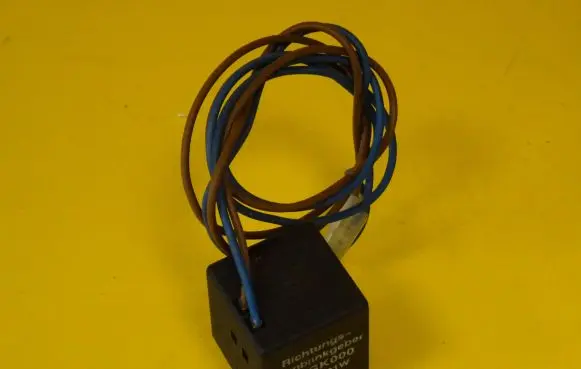Nissan X-Trail T30 Other relay 70BGK000