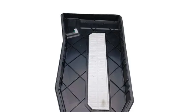 Volkswagen Touareg II Battery box tray cover/lid 7L0864643B