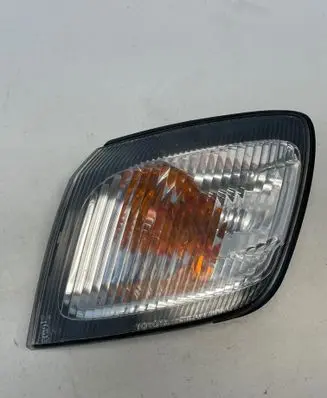 Toyota Picnic Front indicator light E130145 0118