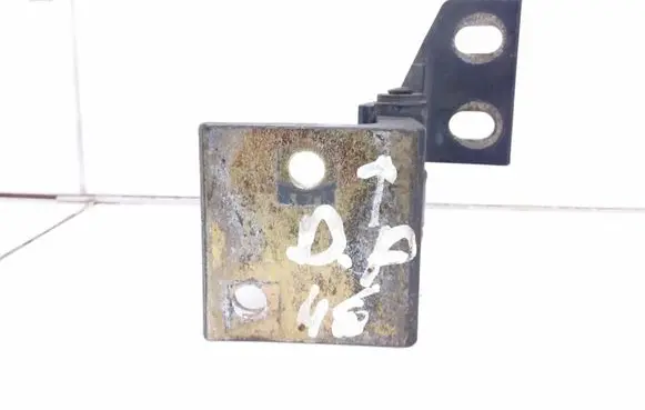 Peugeot 406 Front door upper hinge