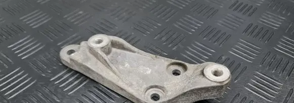 Mini Cooper Countryman R60 Engine mounting bracket 11117812623