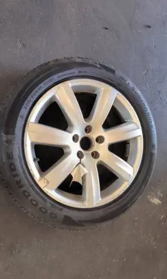 Volkswagen Phaeton R18 alloy rim 