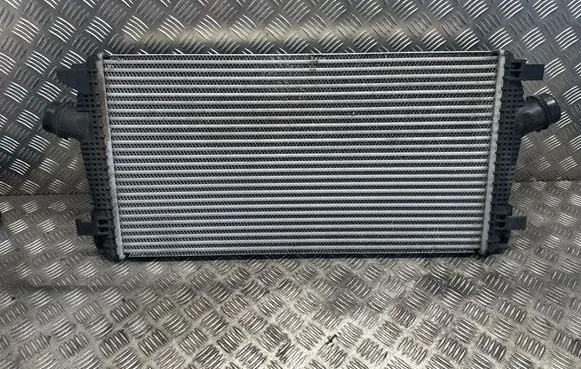 Opel Zafira C Intercooler radiator 13267647