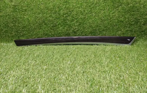 BMW 5 F10 F11 Front door trim bar 7225547 722554706