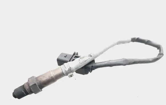 Audi A6 S6 C6 4F Lambda probe sensor 03l906262 0281004083 0281004084