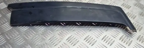 Subaru Forester SF (B) Pillar trim (exterior) 