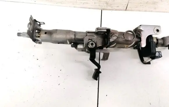 Toyota Avensis T250 Steering wheel axle