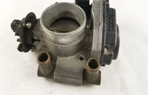Volkswagen PASSAT B5 Throttle valve 058133063H T2998 408237212002