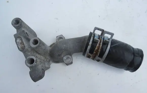 Volvo XC90 Thermostat/thermostat housing 