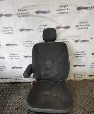 Opel Vivaro Front driver seat 