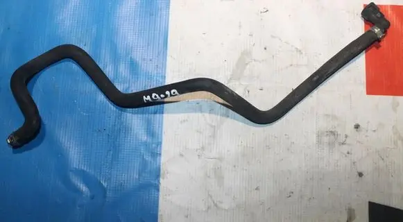 Volvo XC90 Clutch pipe/line 30792232