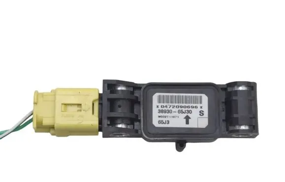 Suzuki Grand Vitara II Airbag deployment crash/impact sensor 3893065J30 W002T11871 0472090696