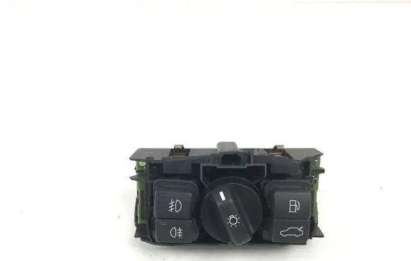 Volvo V70 Light switch 30739414